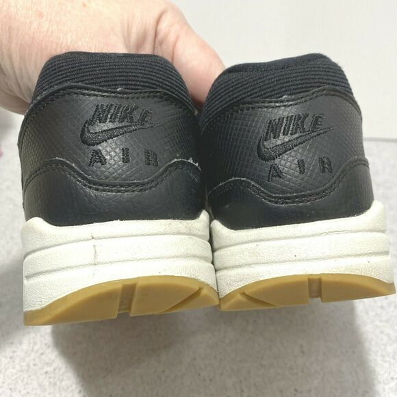 Nike Air Max 1 Premium Womens 454746-020 Black Gum Running Shoes US size 8 - Picture 6 of 11